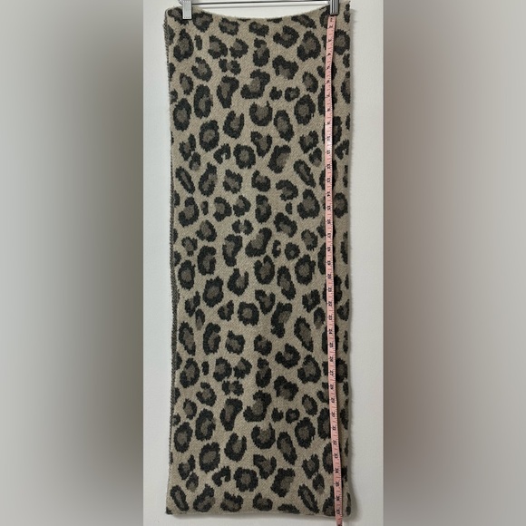 Rachel Zoe leopard wool scarf - Picture 3 of 4